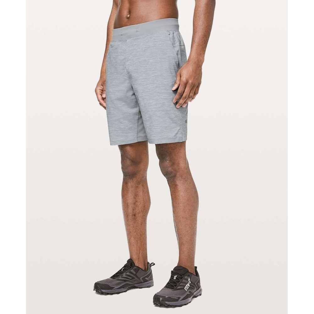 Lululemon THE SHORT Mens Medium Grey Linerless 9 Inch Inseam Workout